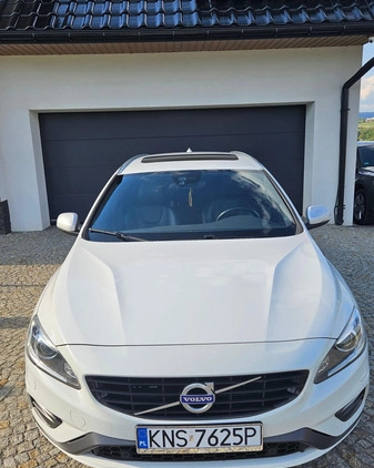 Volvo V60 cena 64000 przebieg: 175000, rok produkcji 2017 z Limanowa małe 29